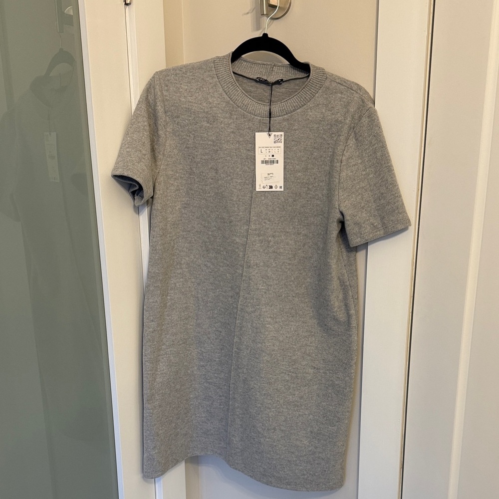Gray Short Sleeve Knit Dress